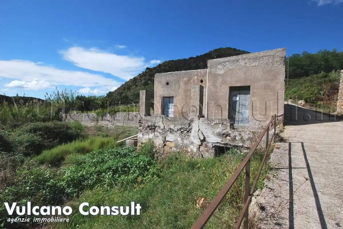 Rustico - Casale in vendita a Lipari