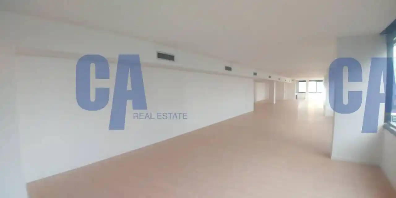 Palazzo - Edificio in Affitto - foto 2