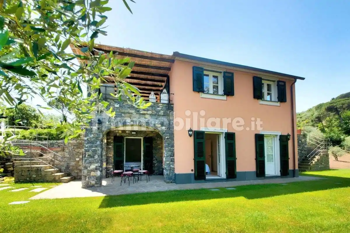 Villa unifamiliare via Costa di Bana 29, Collinare - Bana, Camogli - foto 2
