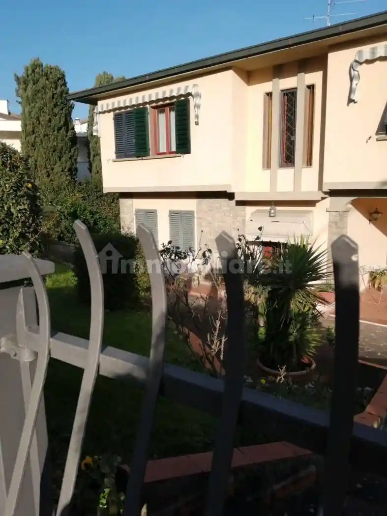 Villa in vendita a Lastra a Signa