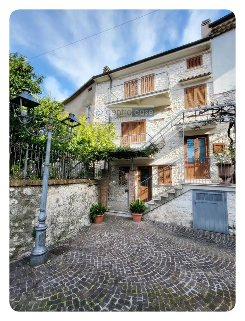 Rustico - Casale in vendita a Castelnuovo Parano