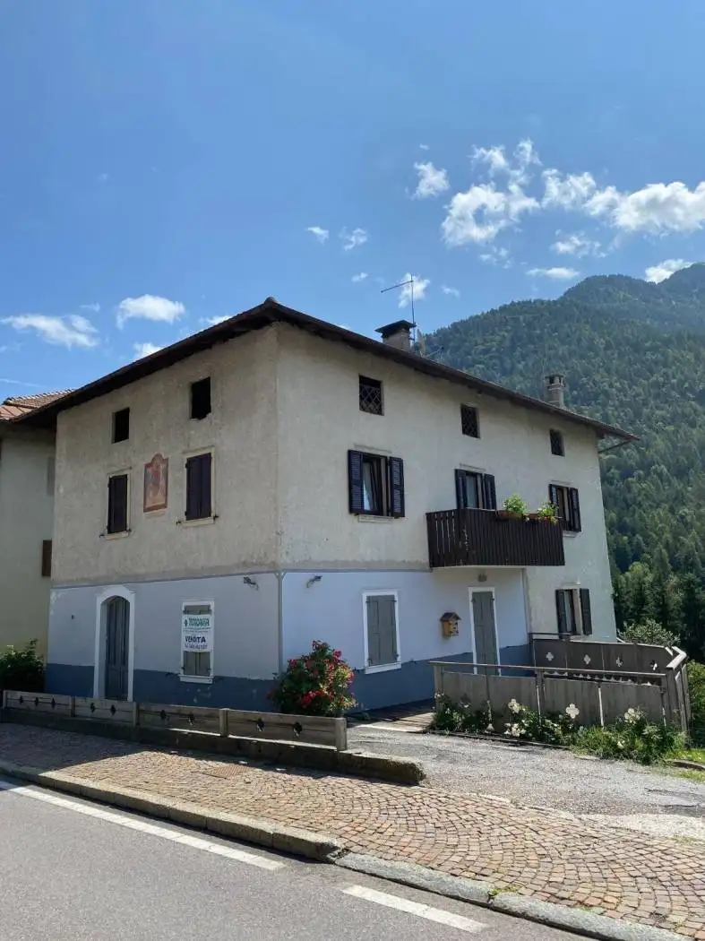 Appartamento in vendita a Sella Giudicarie