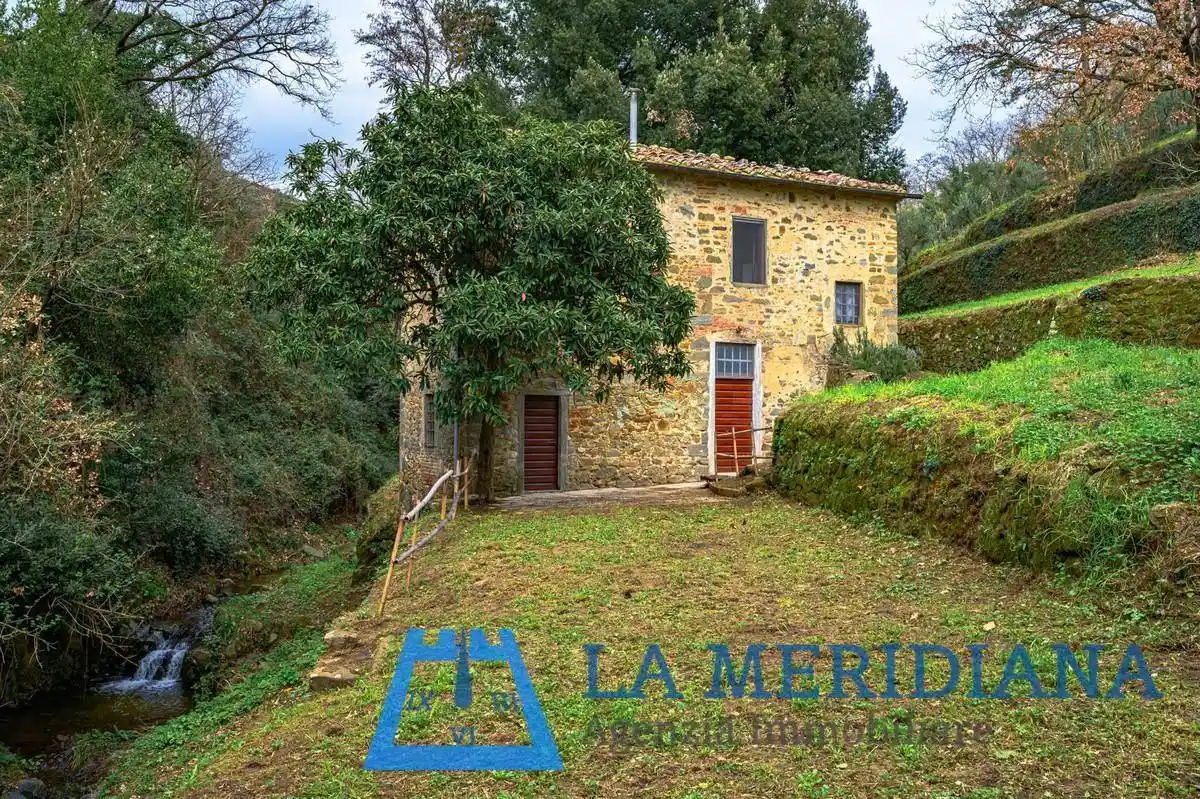 Casa indipendente in vendita a Lamporecchio