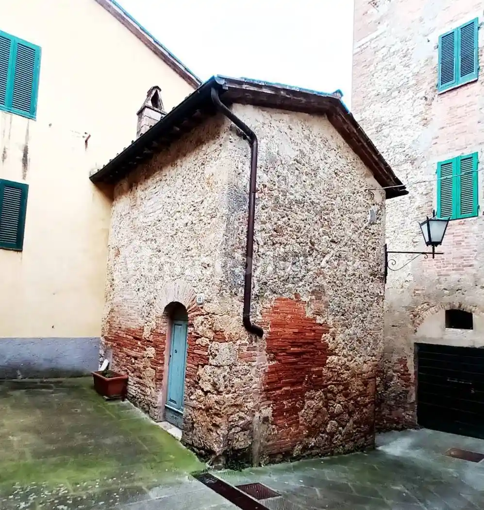 Appartamento in vendita a Cetona