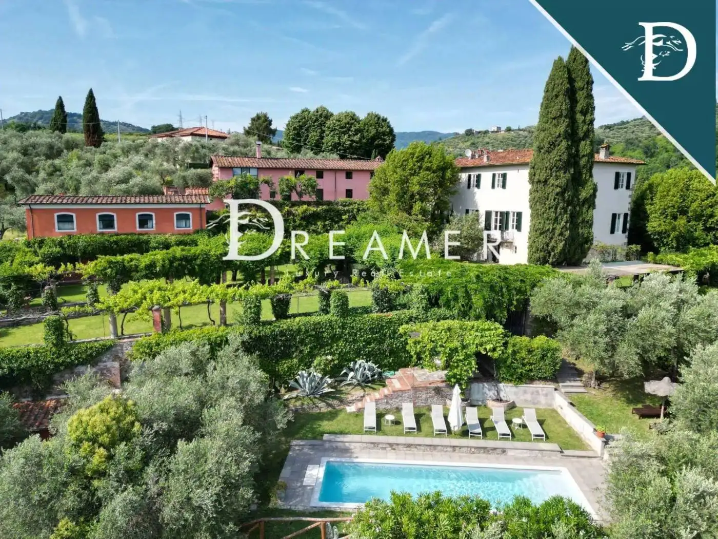 Rustico - Casale in vendita a Lucca