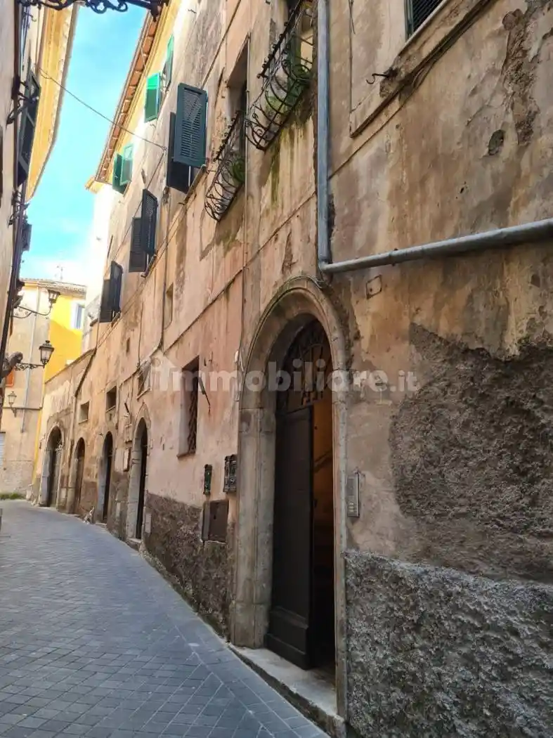 Appartamento in vendita a Alatri