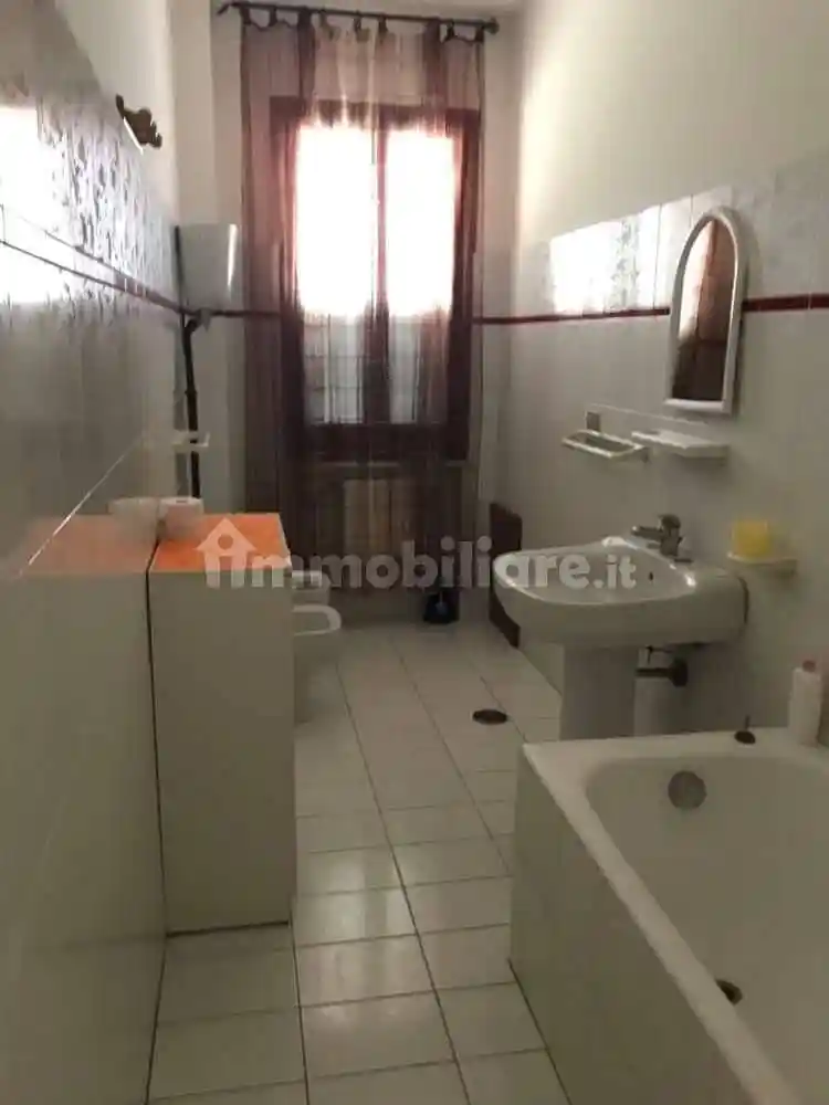 Quadrilocale viale Affaccio 98, Centro, Vibo Valentia - foto 5