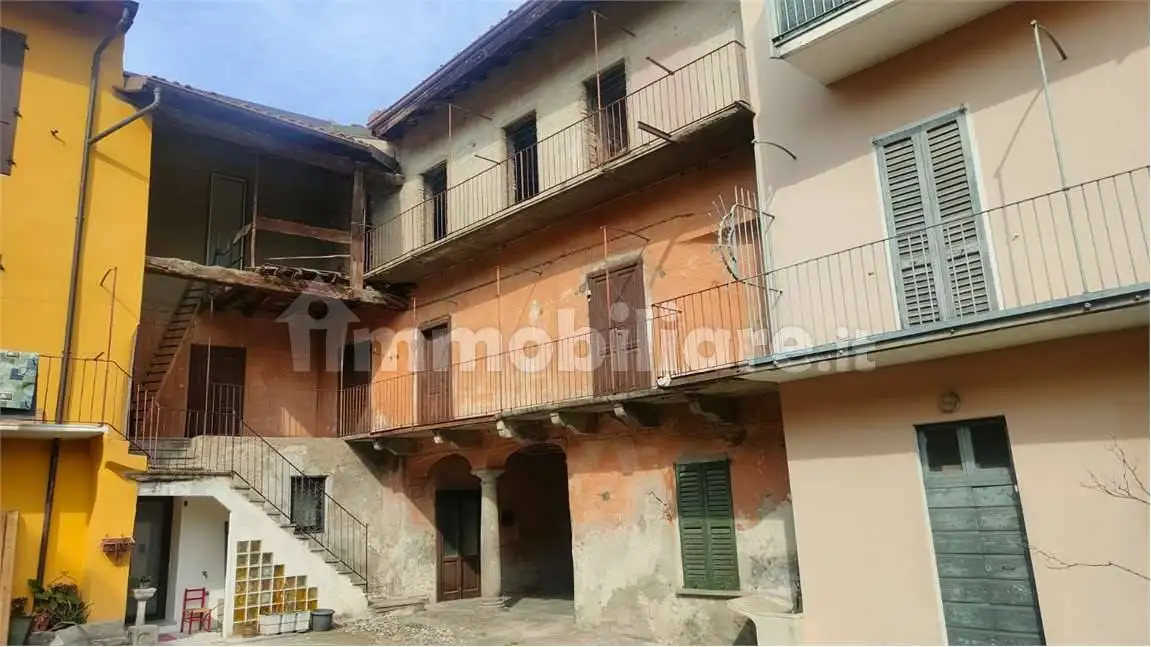 Terratetto unifamiliare via Isella, Civate - foto 3