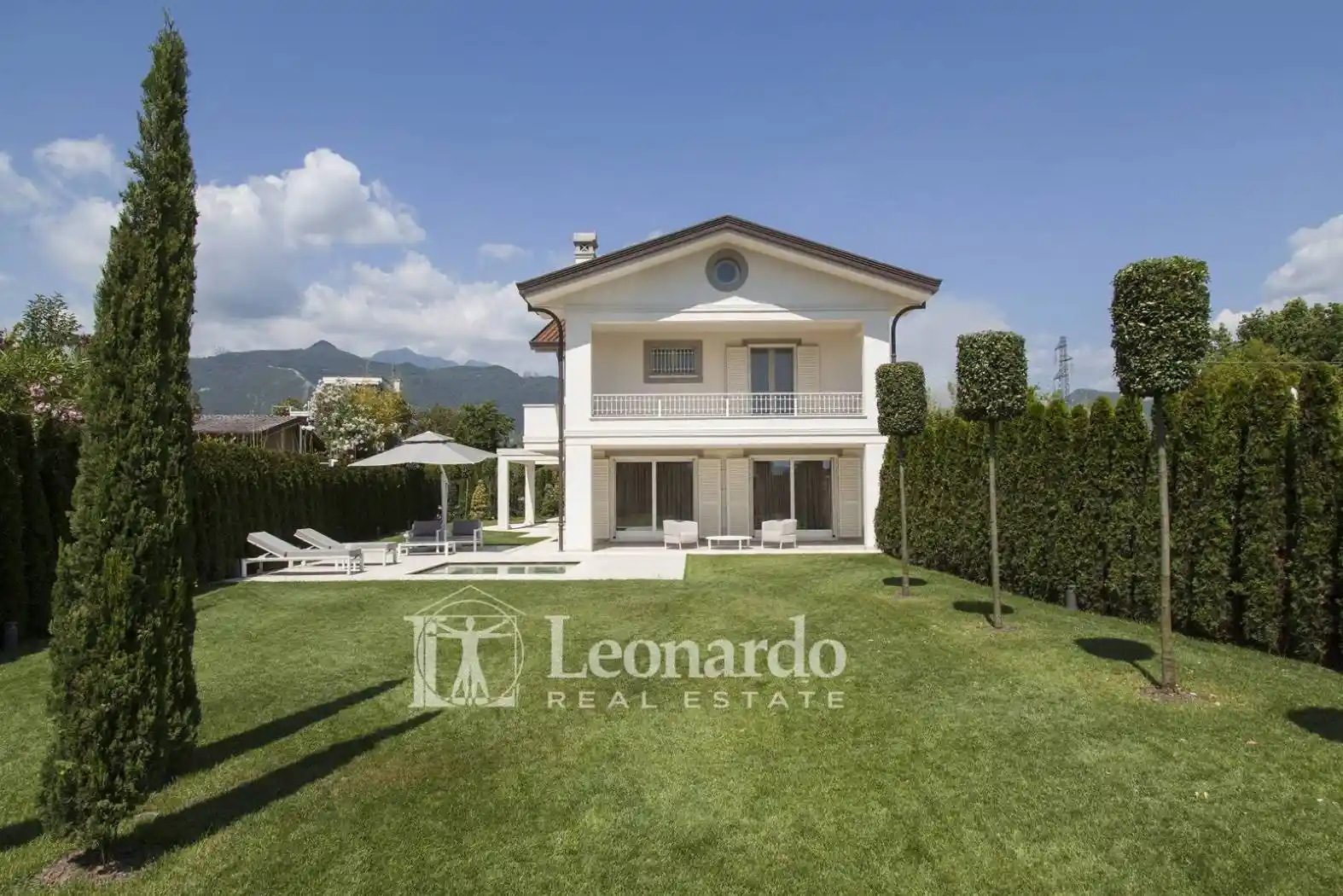 Villa in vendita a Forte dei Marmi