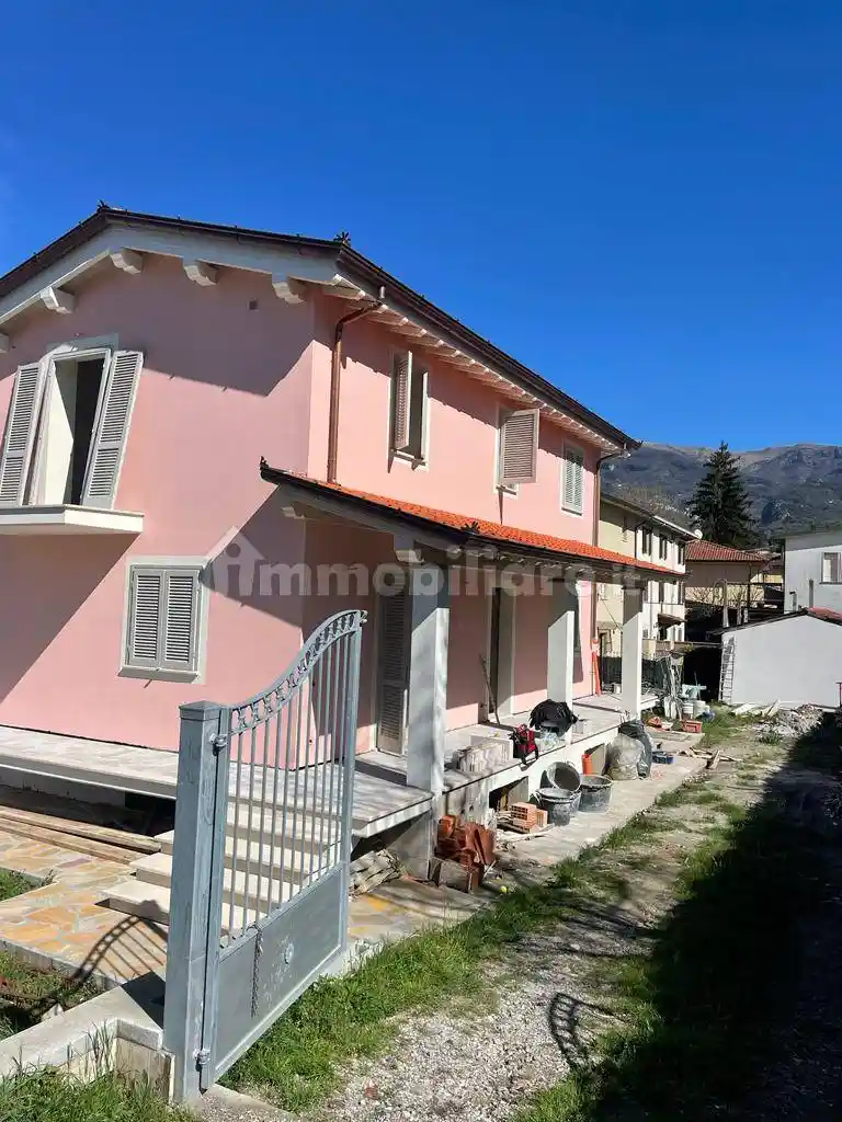 Villa in vendita a Camaiore