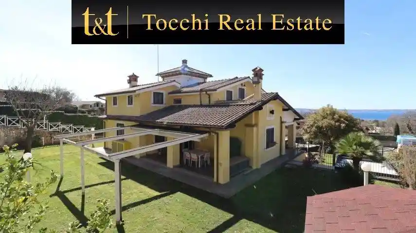 Villa in vendita a Trevignano Romano