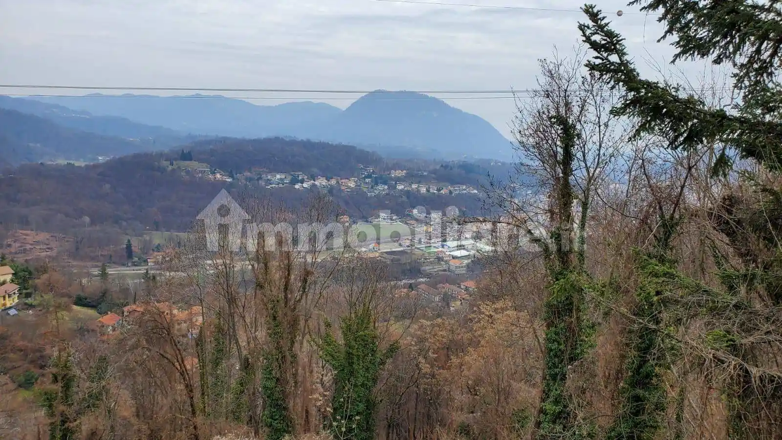Rustico - Casale in vendita a Borgosesia