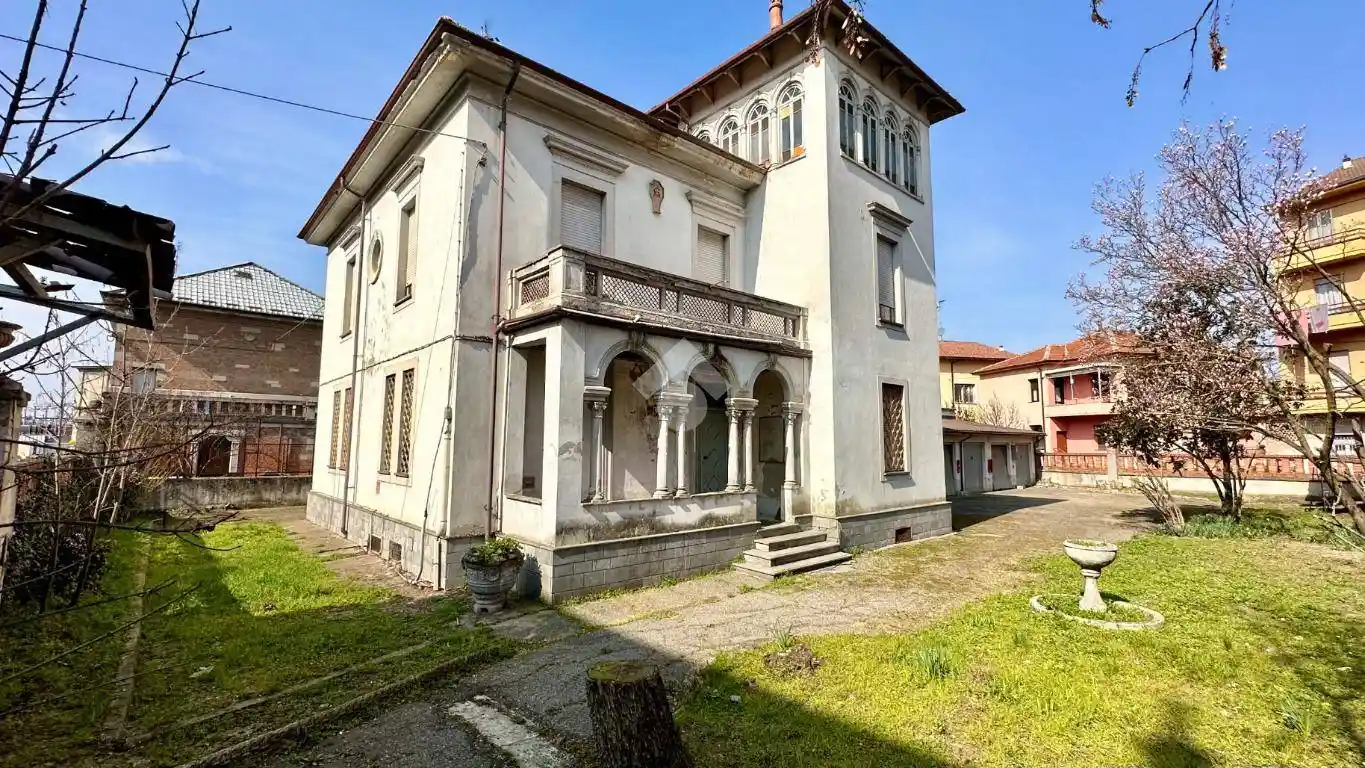 Villa in vendita a Tortona