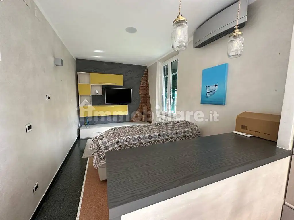 Appartamento in affitto a Genova