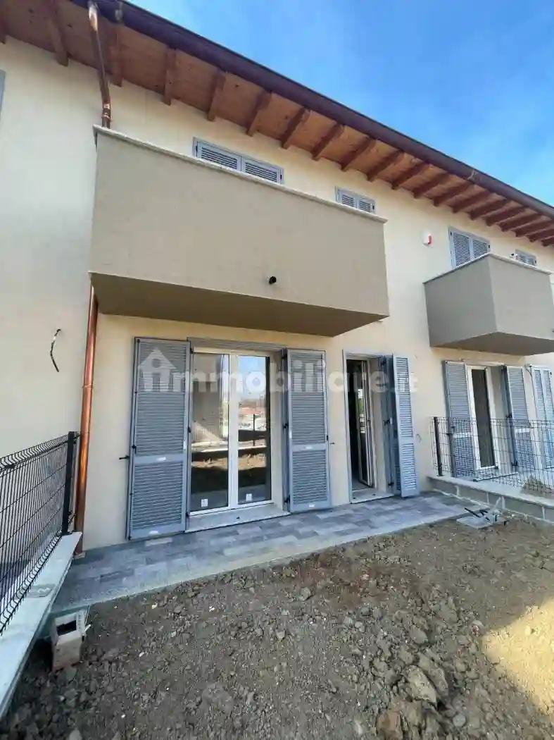 Villetta a schiera - foto 2