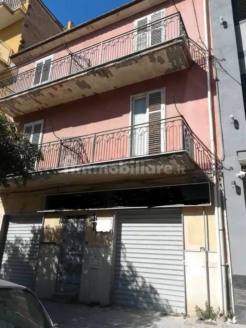 Palazzo - Edificio in vendita a Licata