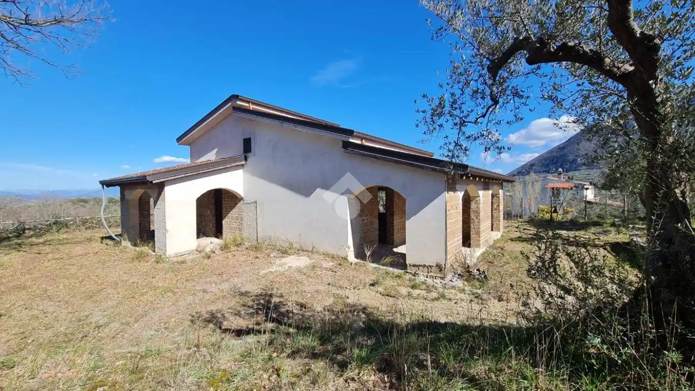 Casa indipendente in vendita a Melizzano