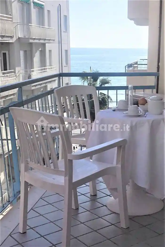 Appartamento in affitto a Alassio