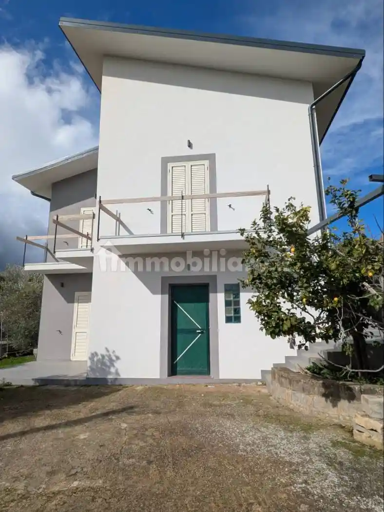 Villa in vendita a Sperlinga