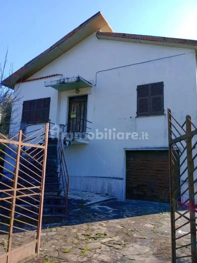 Casa indipendente in vendita a Borghetto di Vara