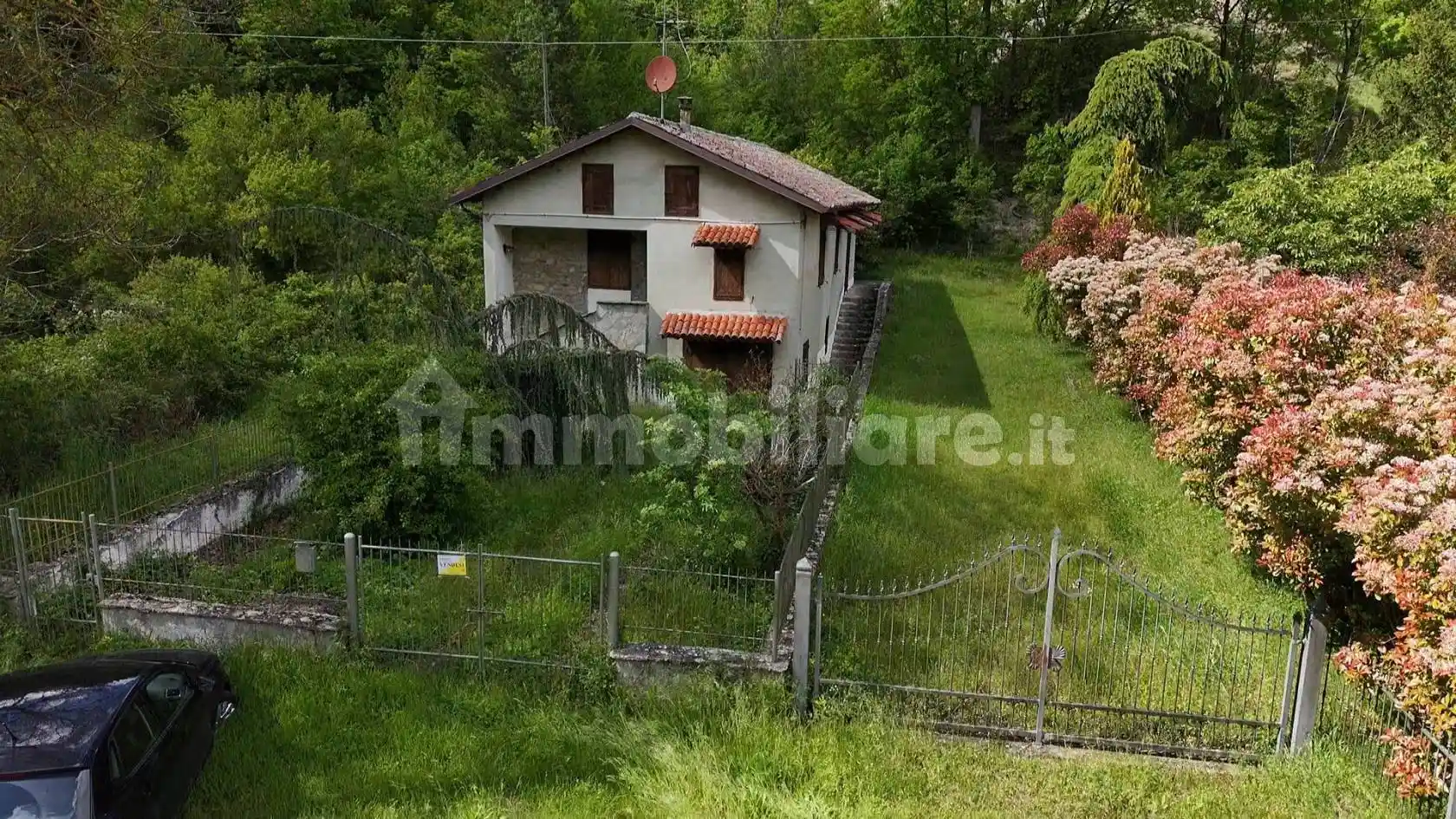 Villa in vendita a San Sebastiano Curone