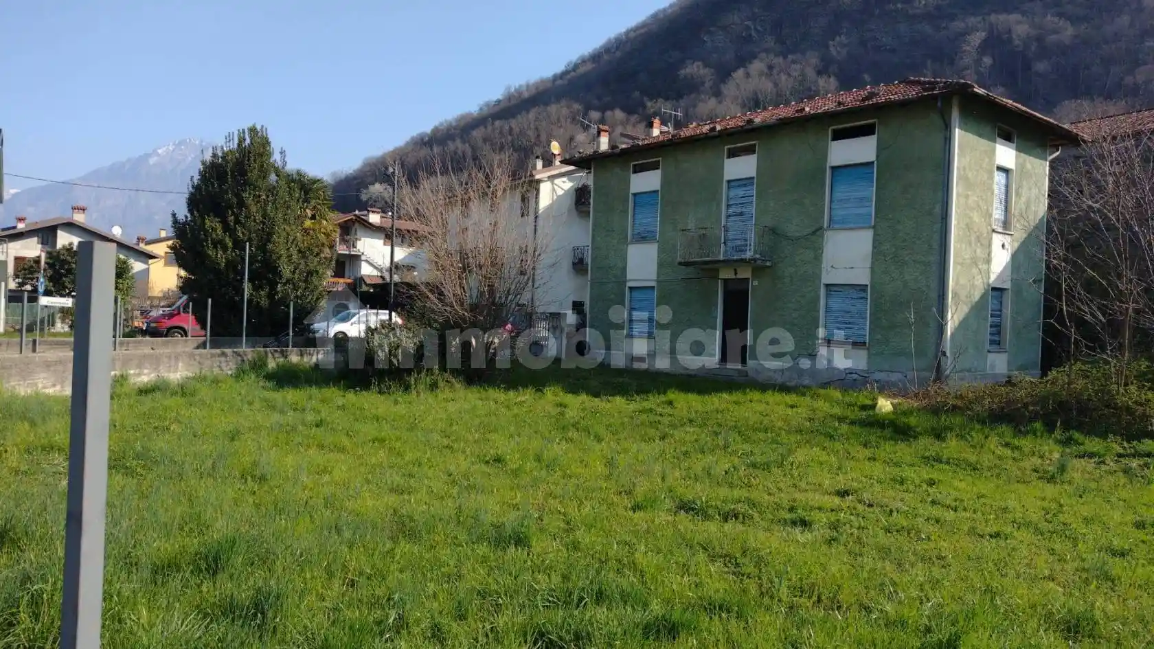 Villa in vendita a Dubino