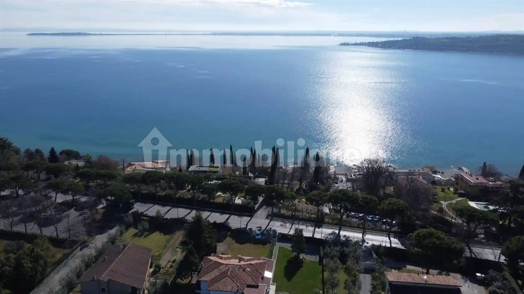 Villa in vendita a Padenghe sul Garda