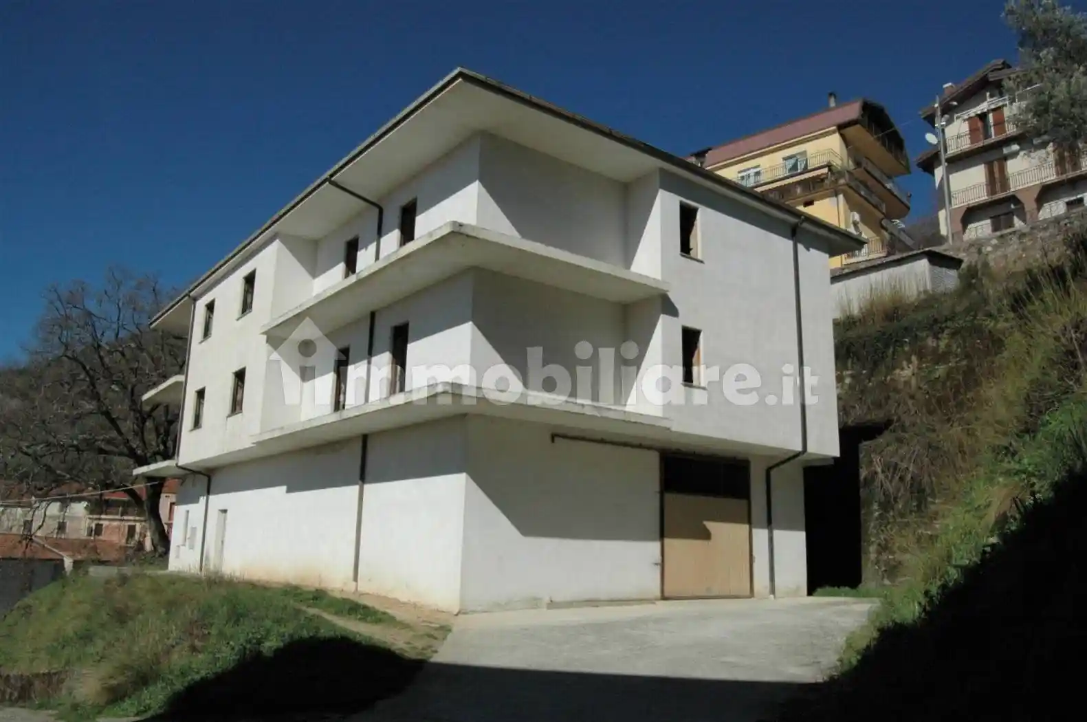 Palazzo - Edificio in Vendita - foto 3