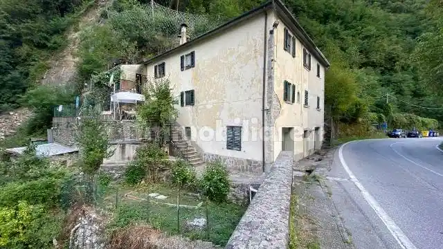 Quadrilocale Strada Statale dell'Abetone e del Brennero 177, La Lima, San Marcello Piteglio - foto 4