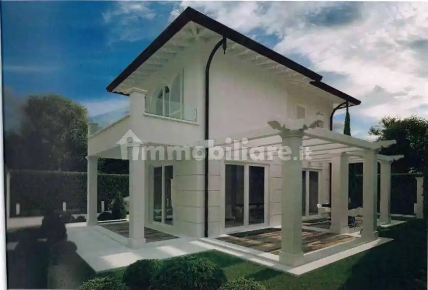 Villa in vendita a Forte dei Marmi