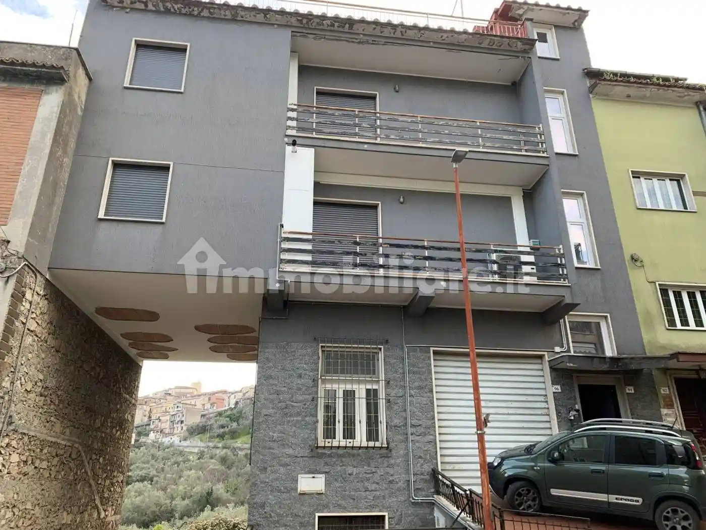 Palazzo - Edificio in vendita a Roccagorga