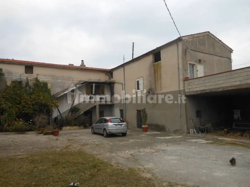 Casa indipendente in vendita a Sesto Campano