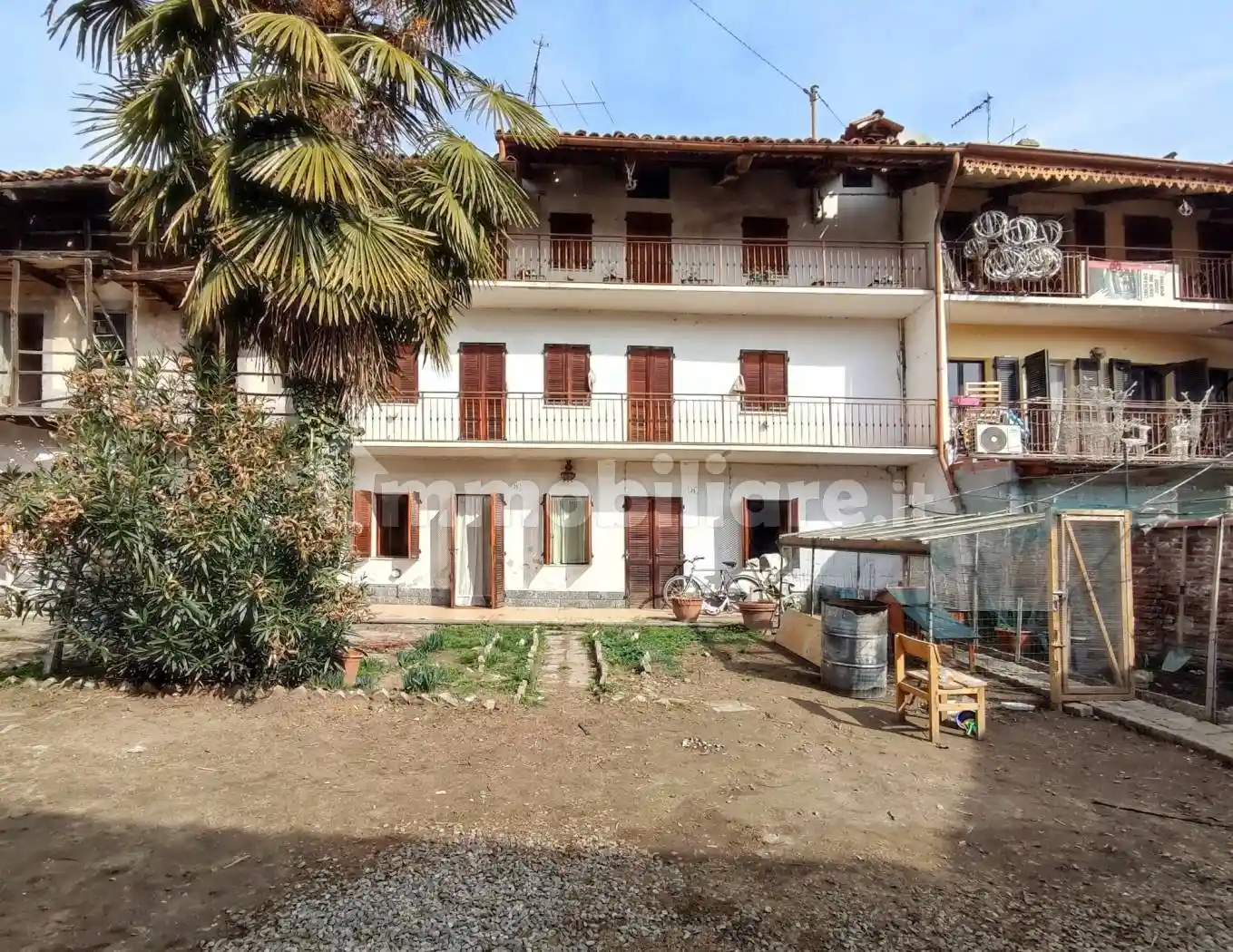 Casa indipendente in vendita a Caravino