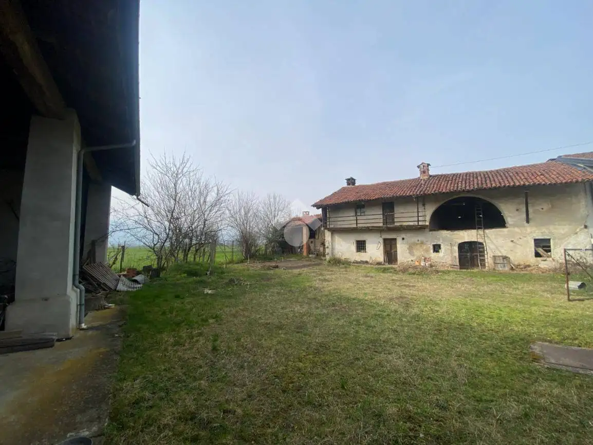 Casa indipendente in vendita a Osasco