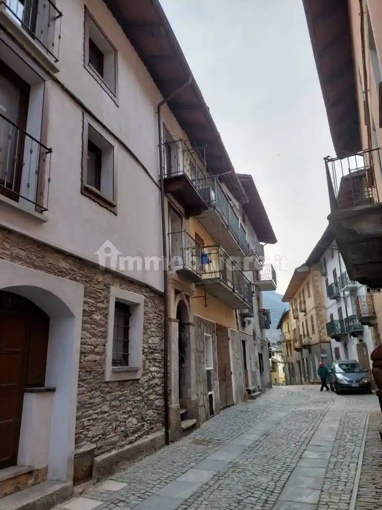 Appartamento in vendita a Fenestrelle