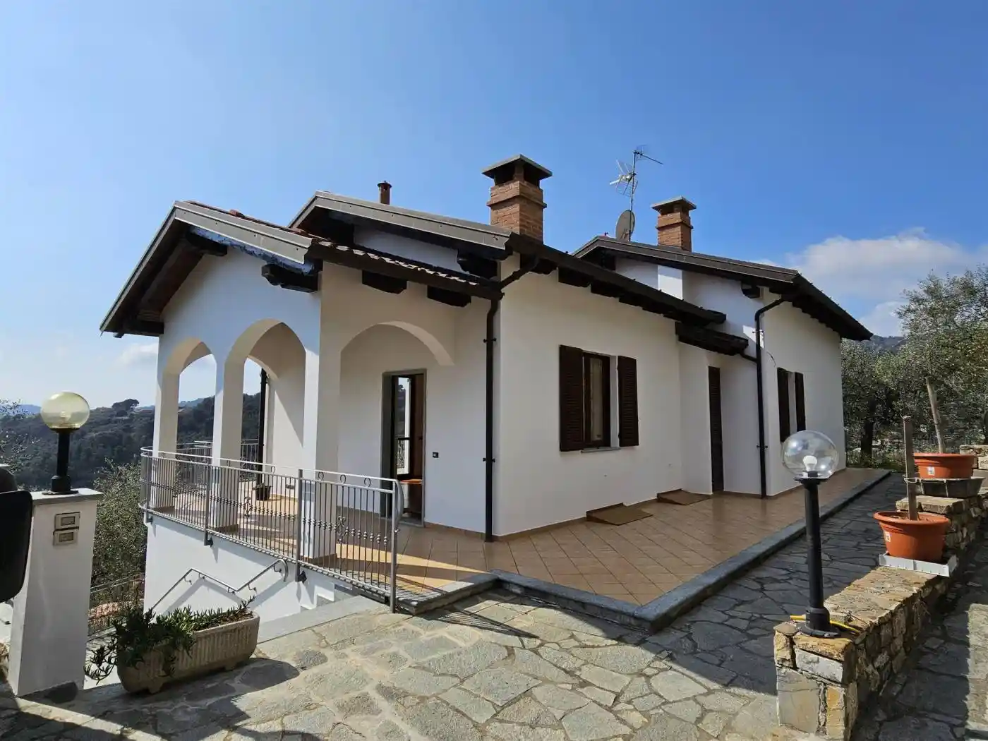 Villa in vendita a Diano San Pietro