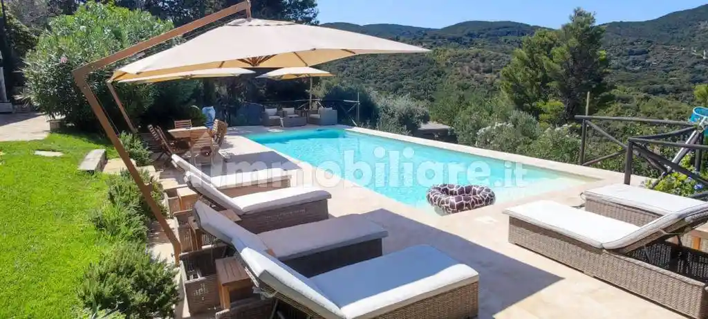 Villa in vendita a Monte Argentario