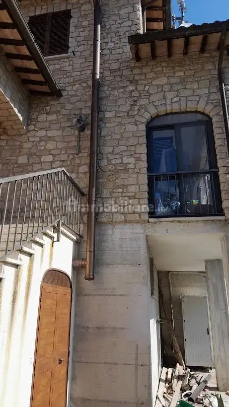 Appartamento ottimo stato, su più livelli, Amelia - foto 2