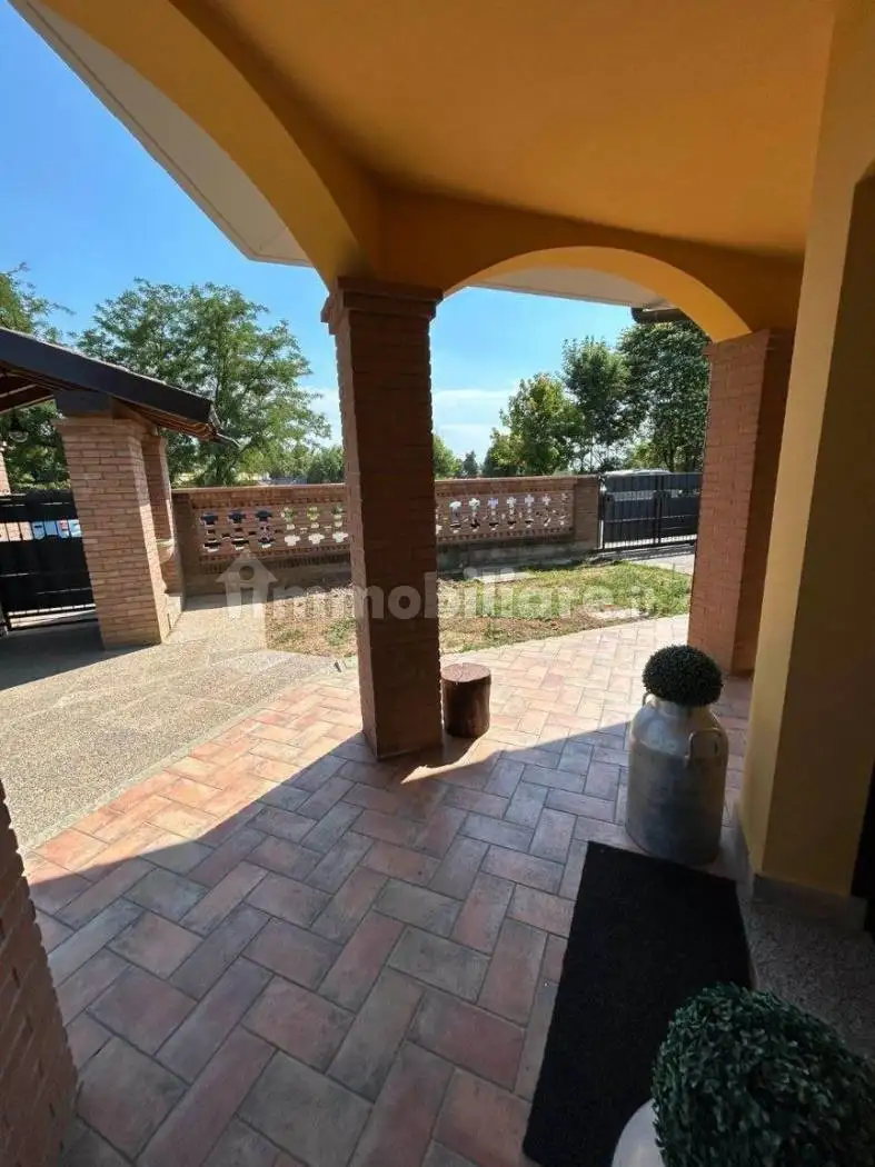 Villa bifamiliare, ottimo stato, 200 m², Battuda - foto 4