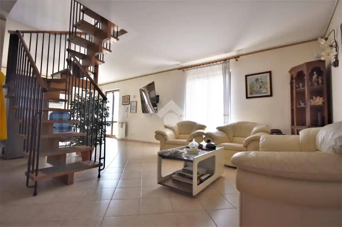 Appartamento in vendita a Gravina di Catania