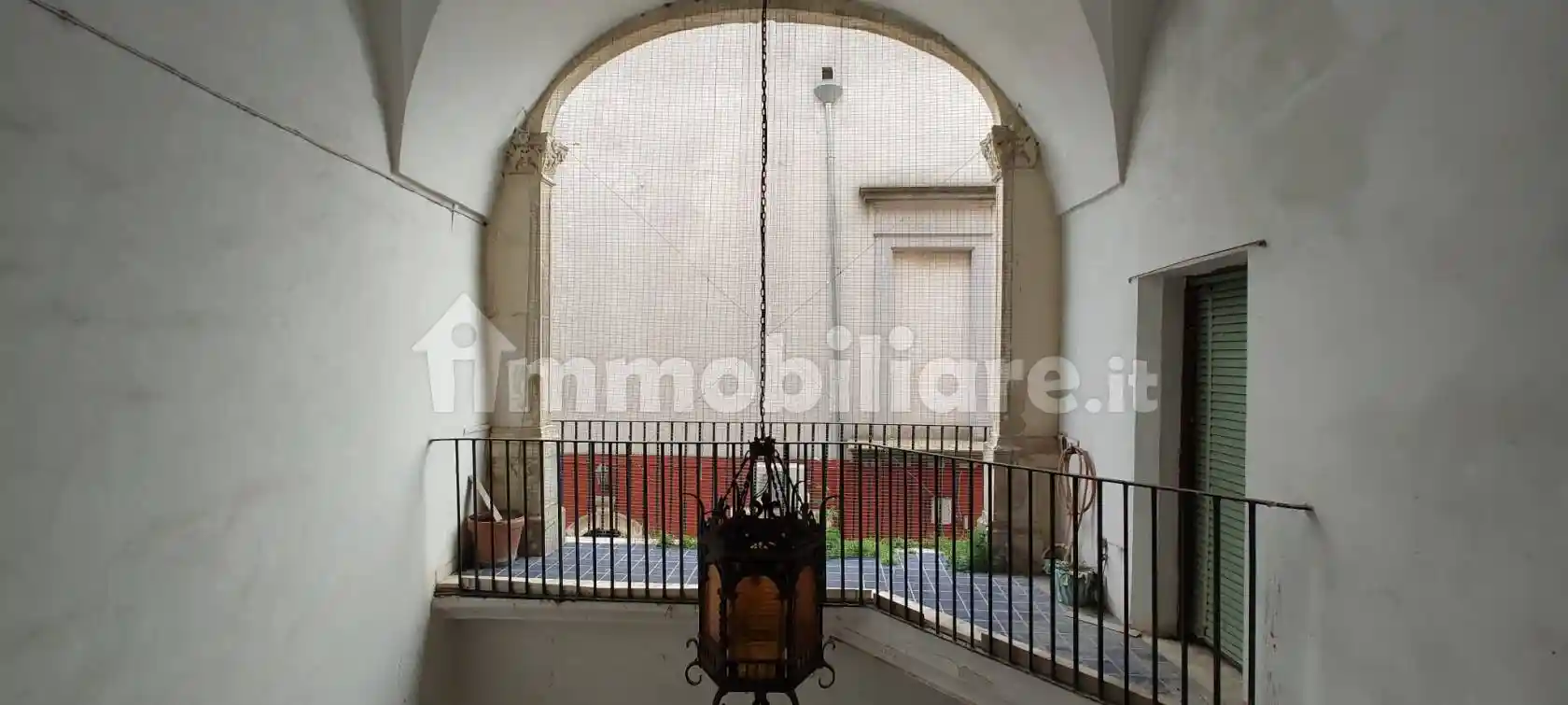 Appartamento in vendita a Aradeo