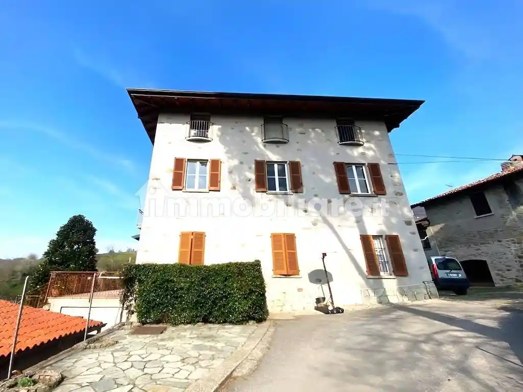 Appartamento in vendita a Olgiate Molgora