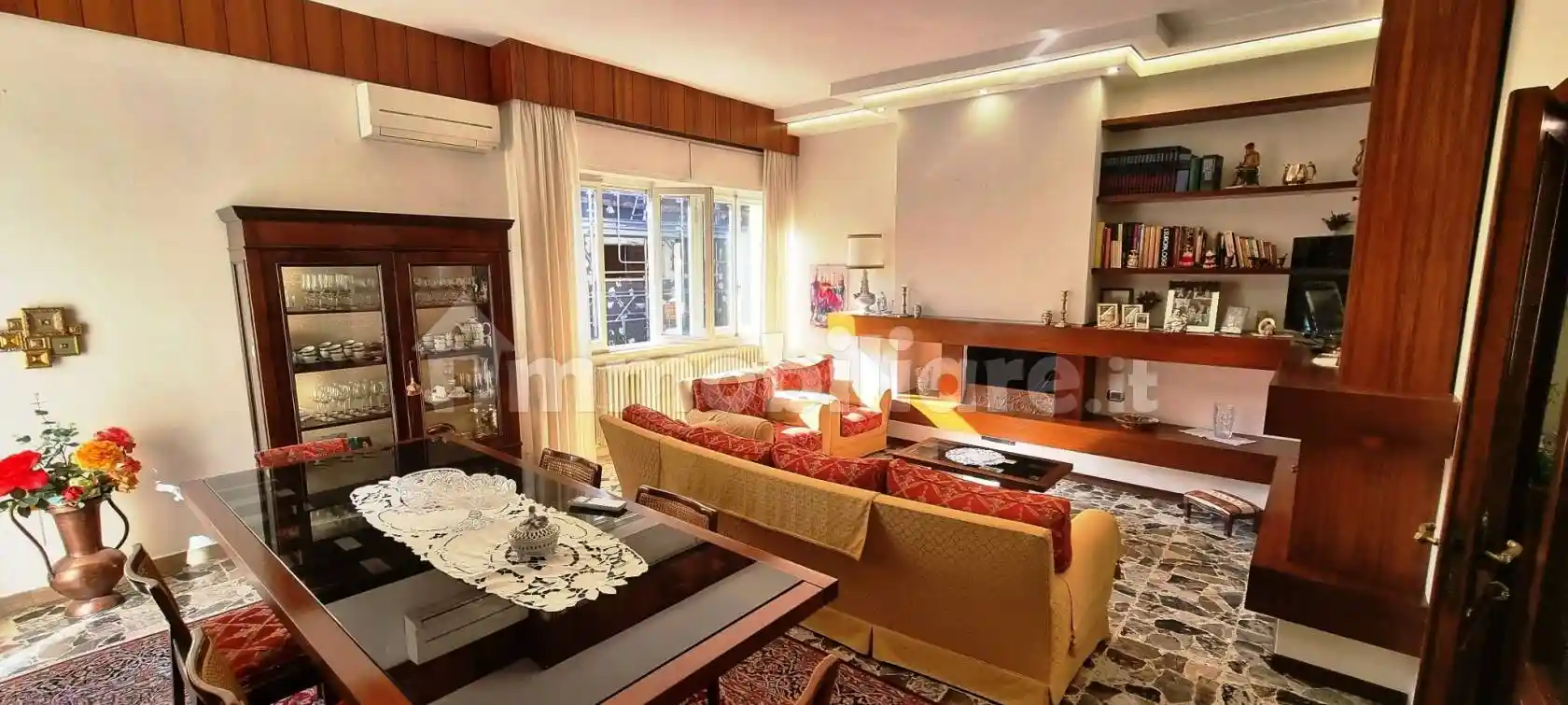 Villa in vendita a San Severino Marche