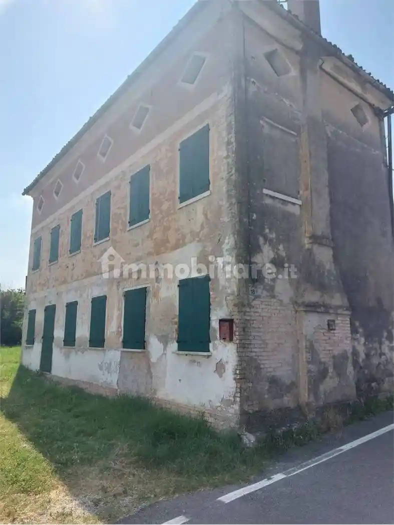 Terratetto unifamiliare 180 m², da ristrutturare, Cornuda - foto 4