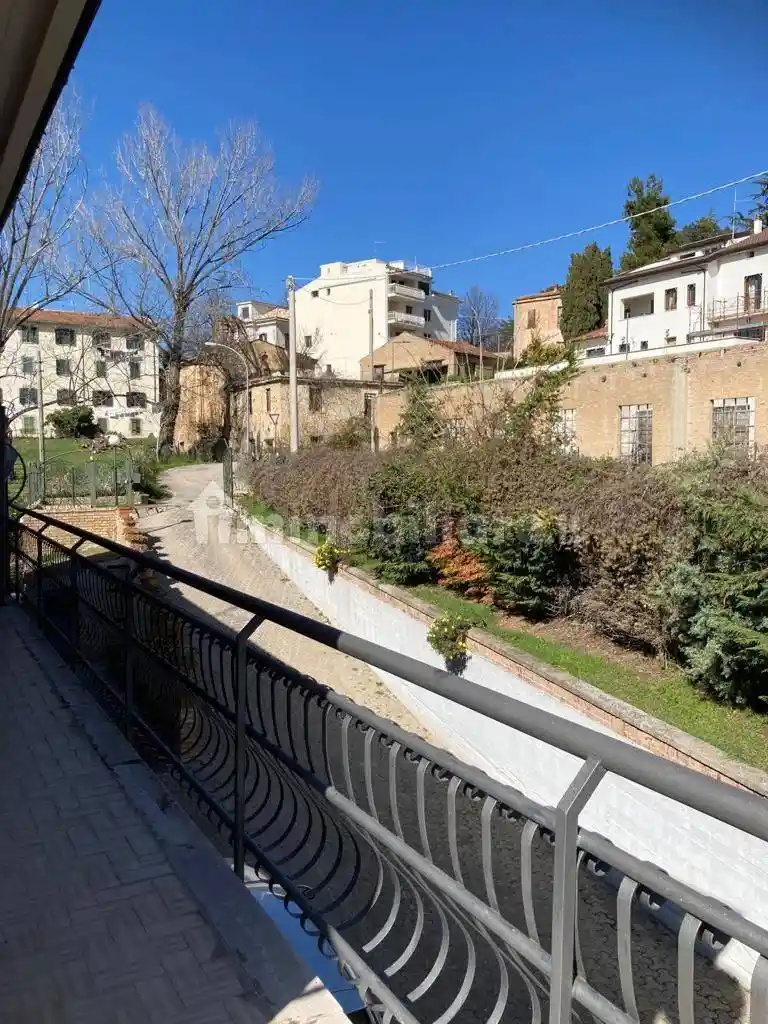 Quadrilocale via Santo Spirito 16, Centro, Penne - foto 3