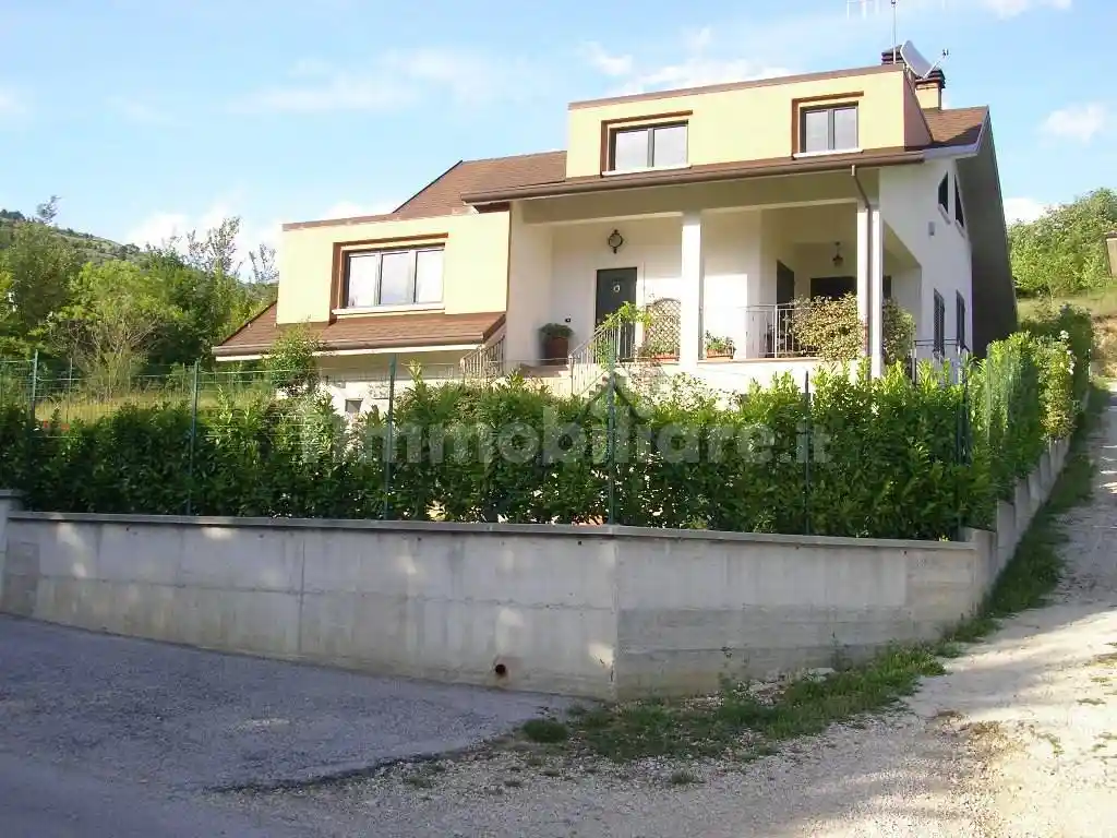 Villa unifamiliare via Valle Partina 24, Centro, Scoppito - foto 2