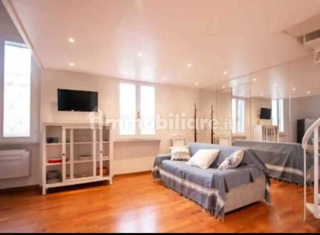 Appartamento in affitto a Viareggio