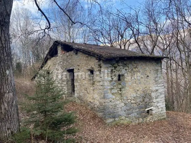 Cascina, da ristrutturare, 320 m², Berzo Demo - foto 4