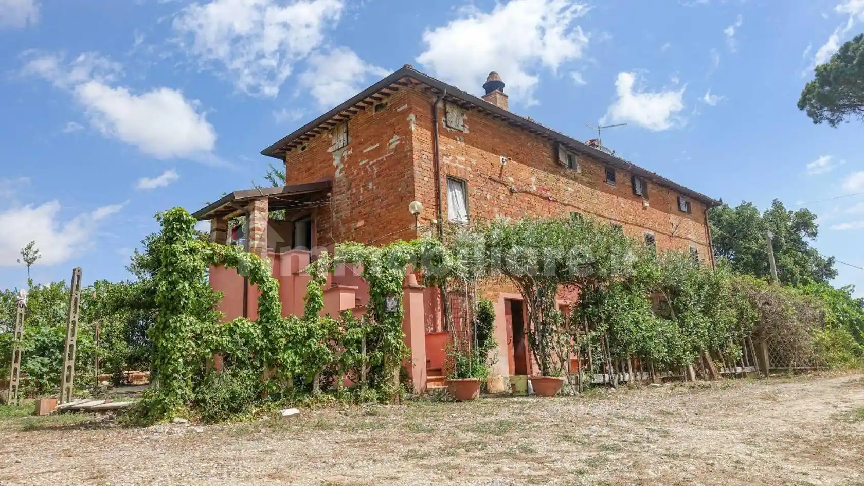 Rustico - Casale in vendita a Castiglione del Lago