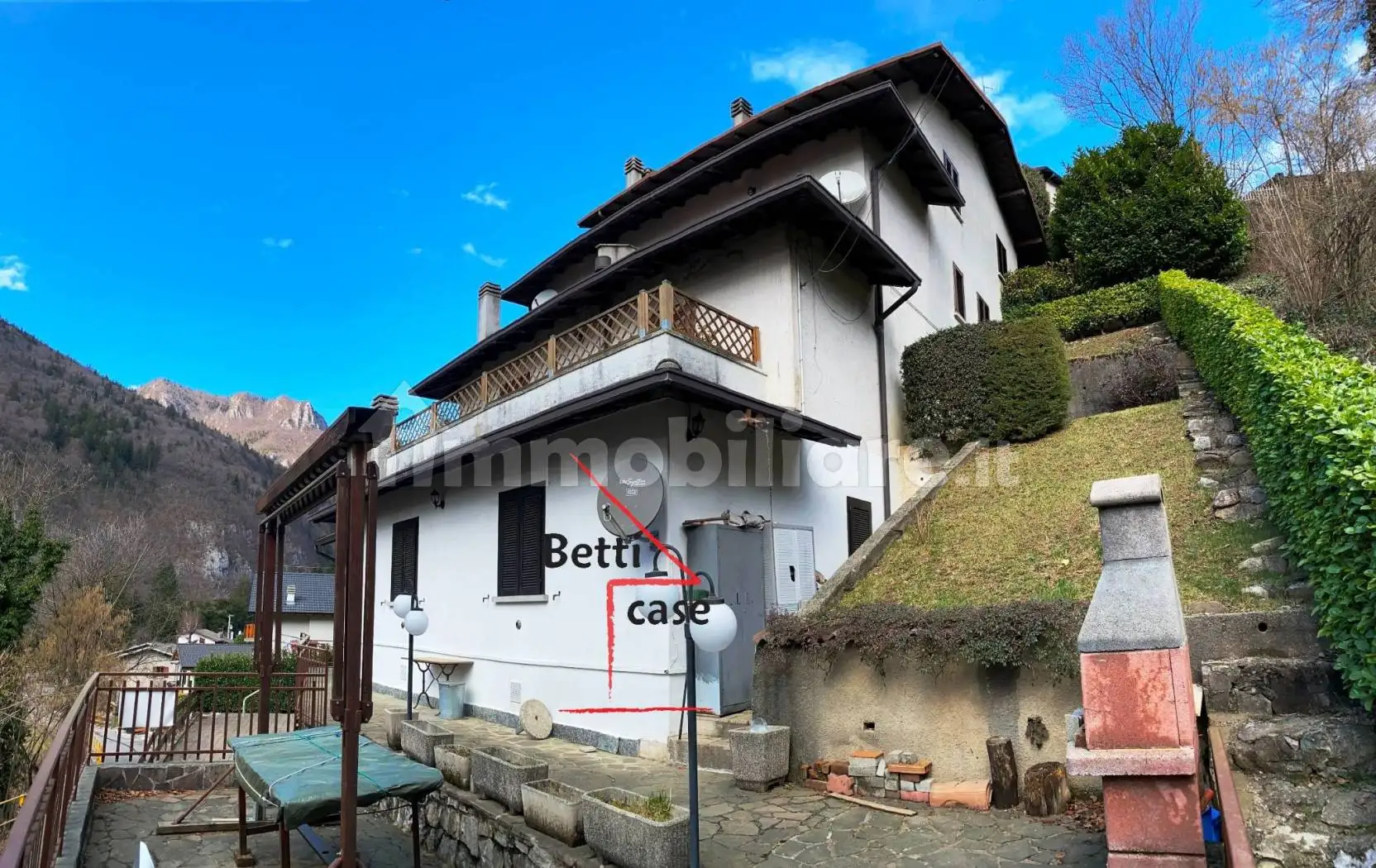 Appartamento in vendita a Piazza Brembana